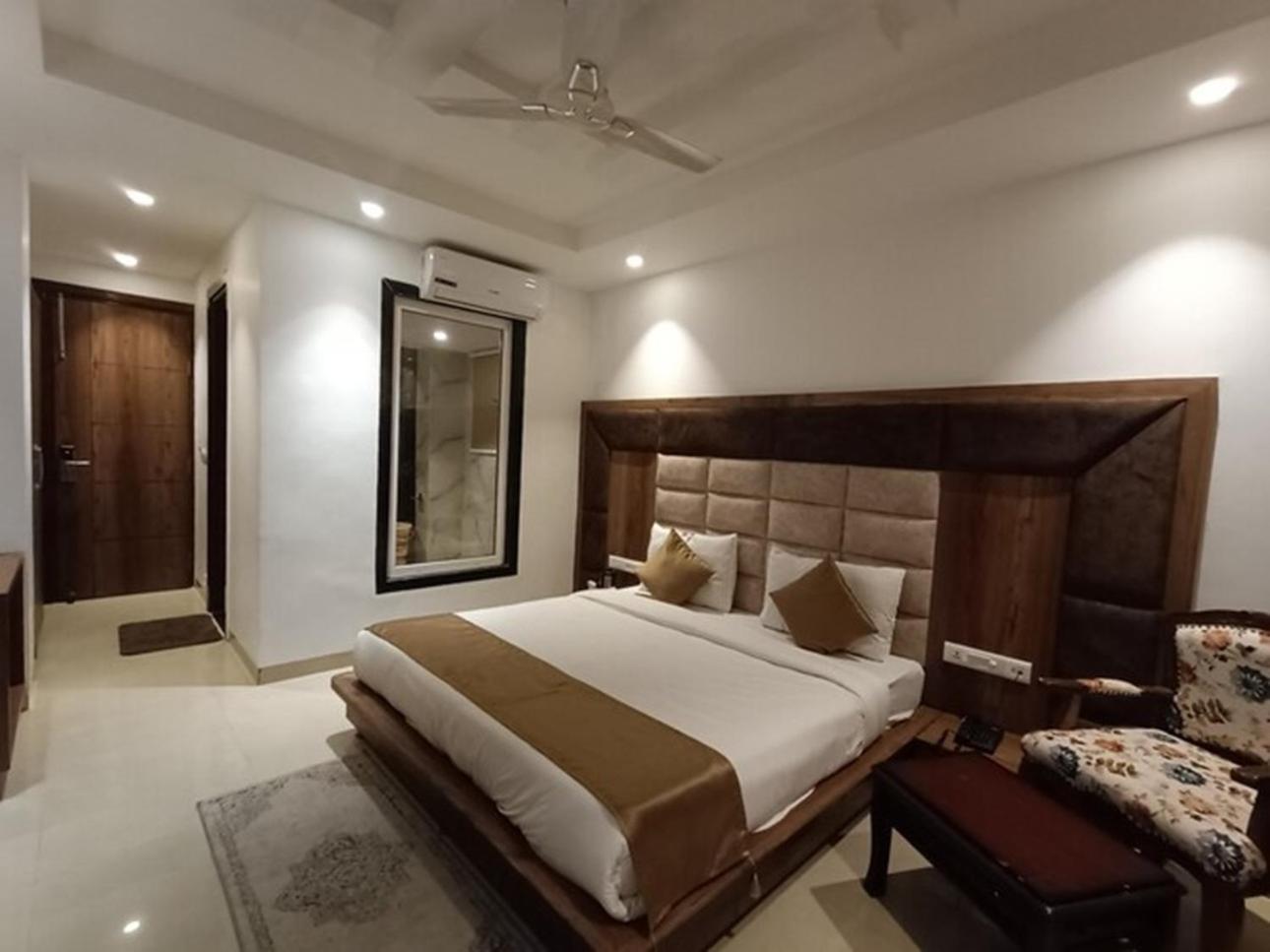 Rr Hotel & Resort Dharamshala Eksteriør bilde