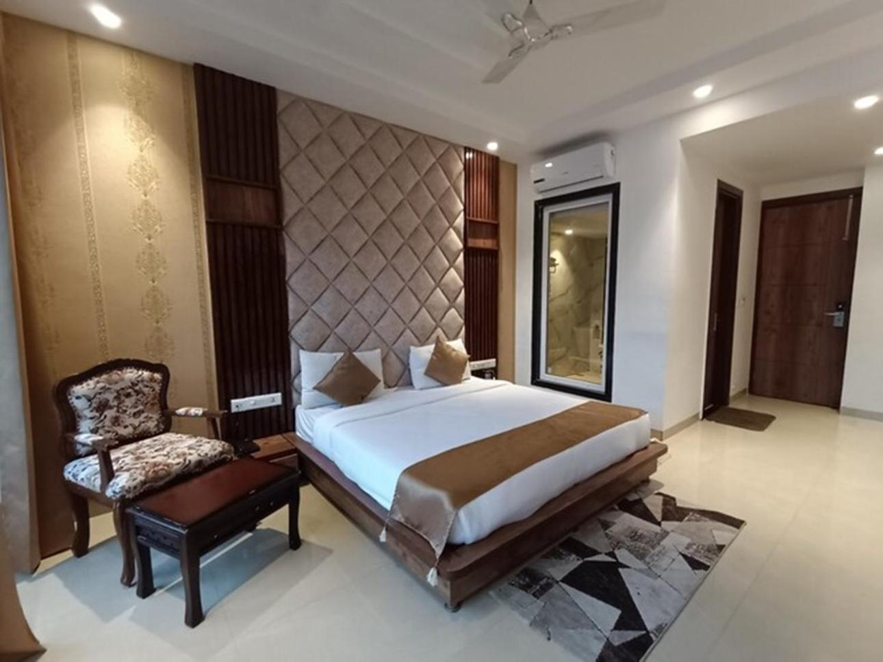 Rr Hotel & Resort Dharamshala Eksteriør bilde
